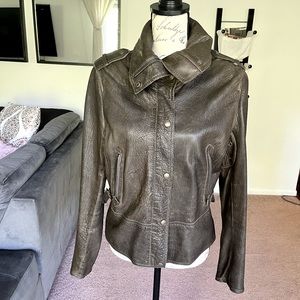 Andrew Marc leather jacket. Size -Medium Color- Olive Green